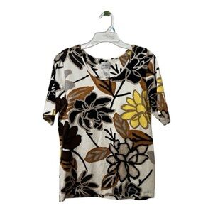 Chicos Woman’s Travelers Floral Slinky Top Feminine Elegant
SZ O